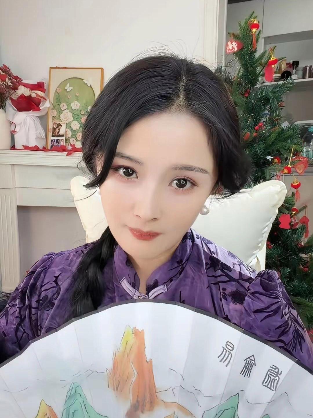 胖女变美女！128斤到85斤，浙江一姑娘瘦了43斤，网友炸锅：这哪是减肥，明明就