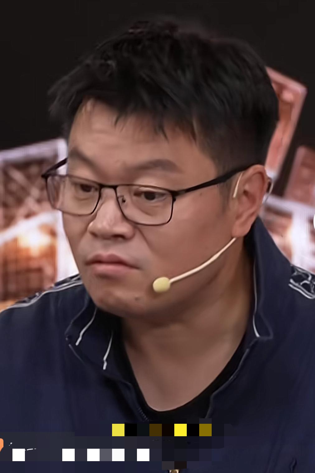前辈侯英超谈国乒
削球手李天阳表现时说道：
李天阳战胜非洲名将
阿鲁钠值得关注。