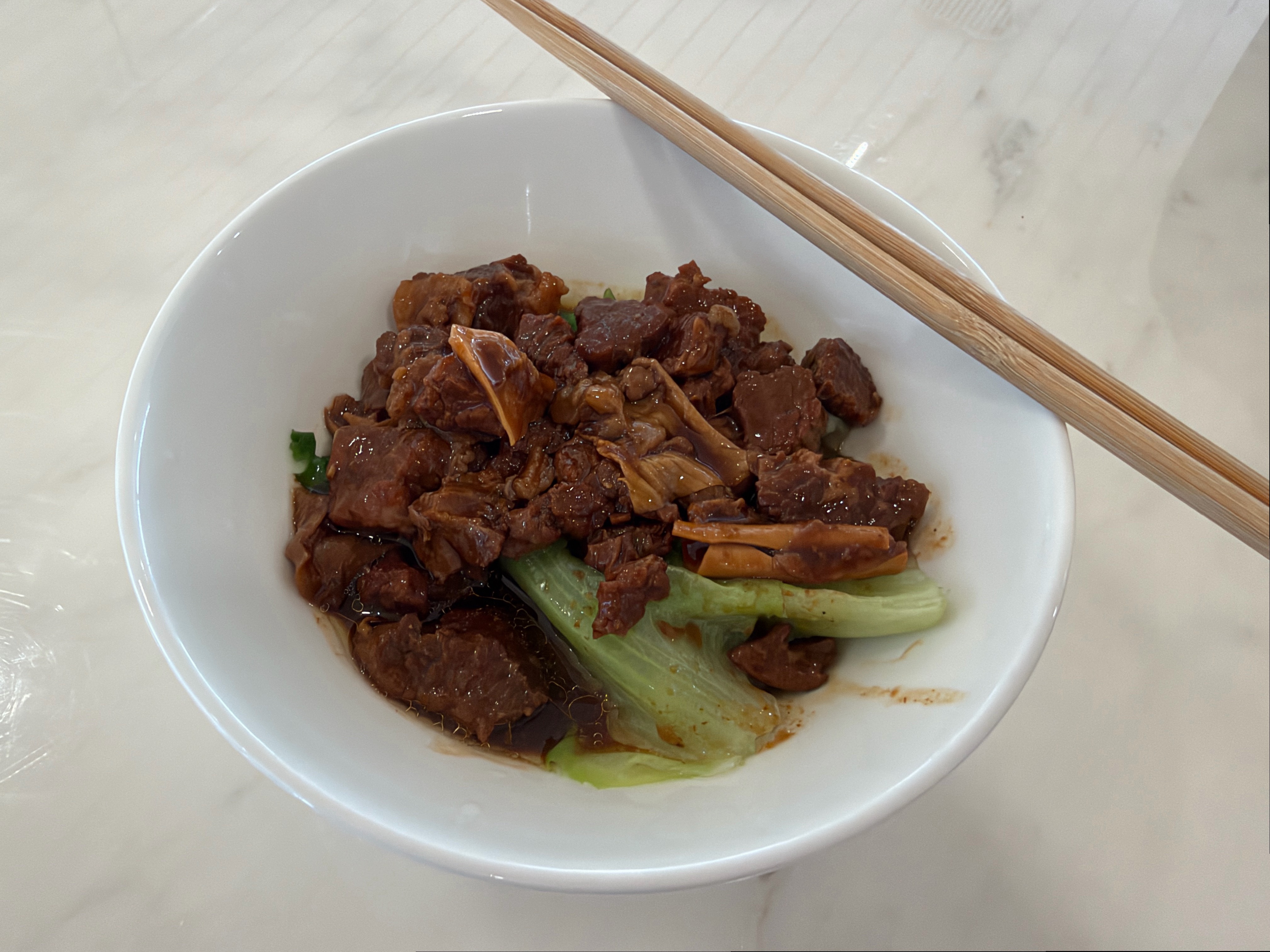 只要牛肉不要面，再烫点青菜！
