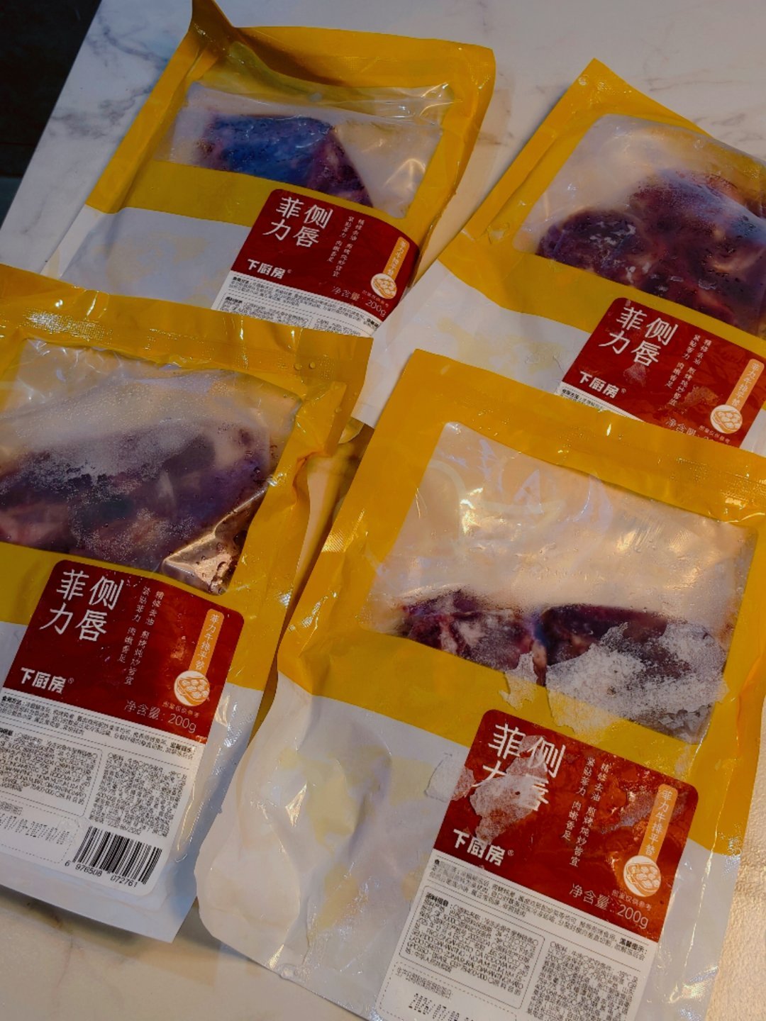 这个好物闭眼入 我又买了 4 包菲力侧唇。最近喜欢吃牛排，营养又省事。但整块牛排