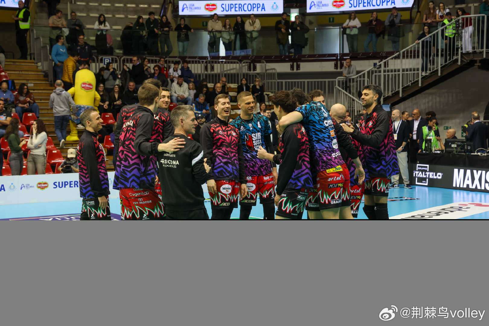 【男排意大利超级杯】佩鲁贾3-1（25-27 25-22 25-21 25-22