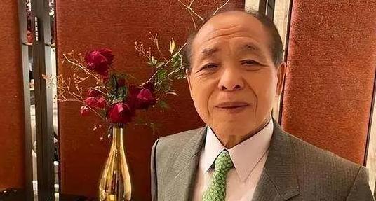 自民党早就行动，铃木宗男见鲁登科！

日本议员访俄为何隐瞒？是在怕什么？

日本