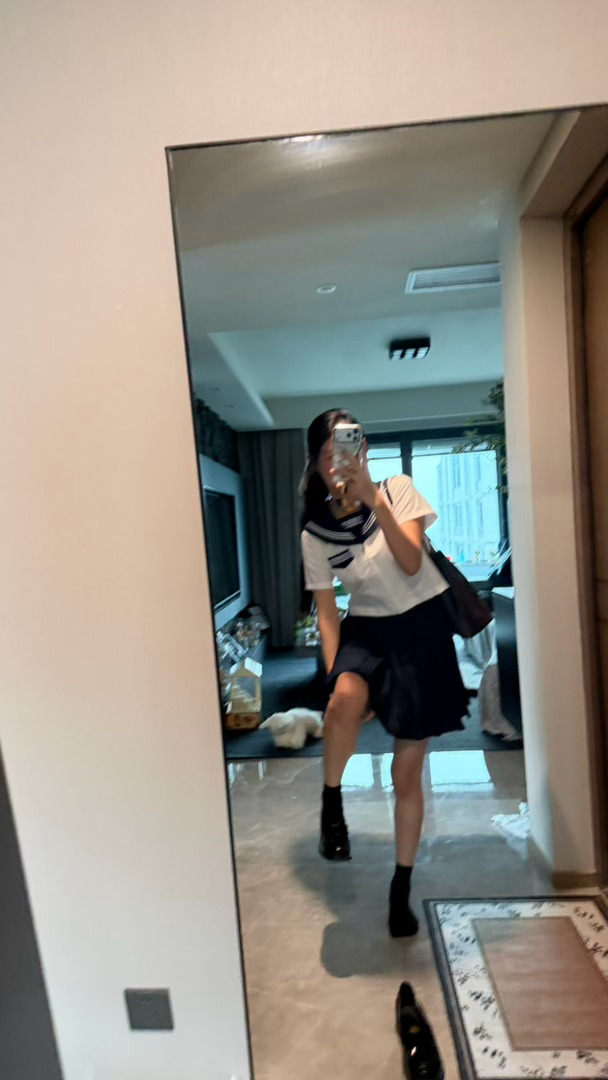 还记得我在等你下课 