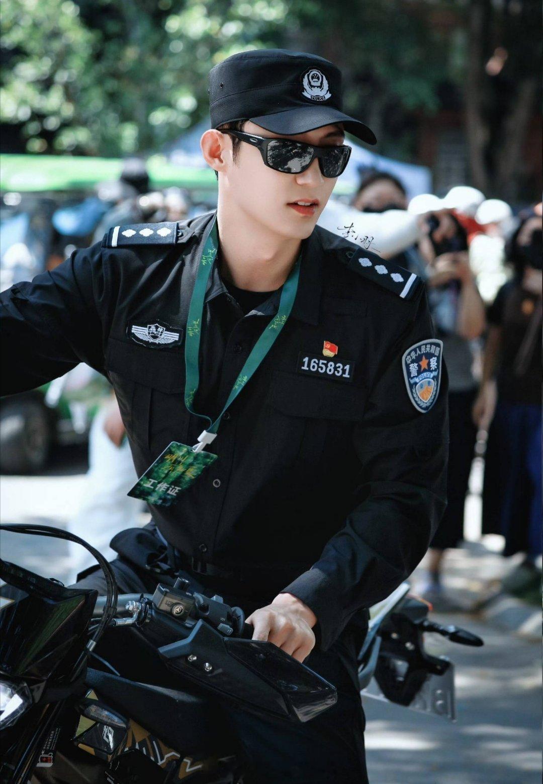 黄景瑜的厉泽川简直是林陆骁重生之继续为大森林服役 