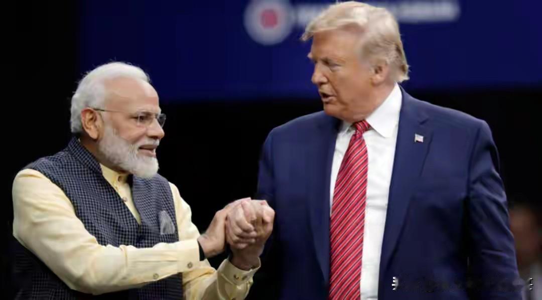 莫迪老仙知道川普喜欢听好听的话，可川普现在在国内政治、司法、经济、社会全面承压；