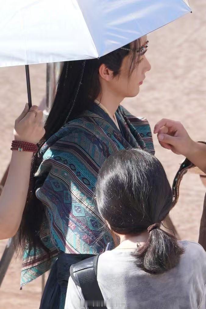 申请和异域王子林凯联姻  林凯的古装造型太绝了，我直接化身恋爱脑，这婚，我结定了