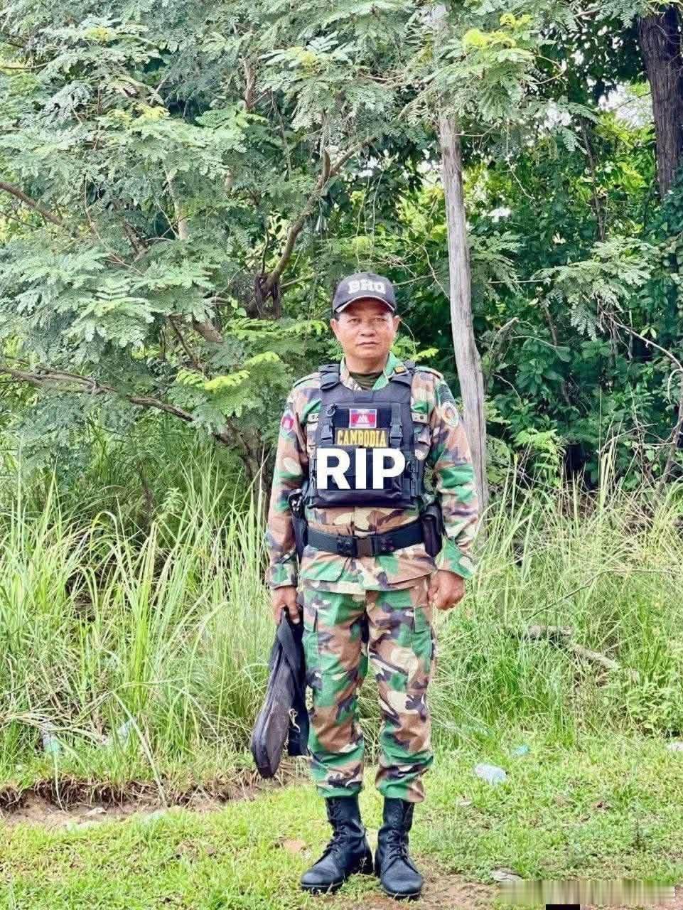 据柬埔寨媒体报道，柬埔寨王家军“警卫司令部”BHQ（洪森的总统卫队）副司令陈春中