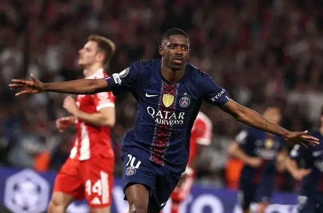 詹俊评巴黎5比4拜仁 “所有足球迷都希望看到这样的比赛，这是一场疯狂的较量，双方