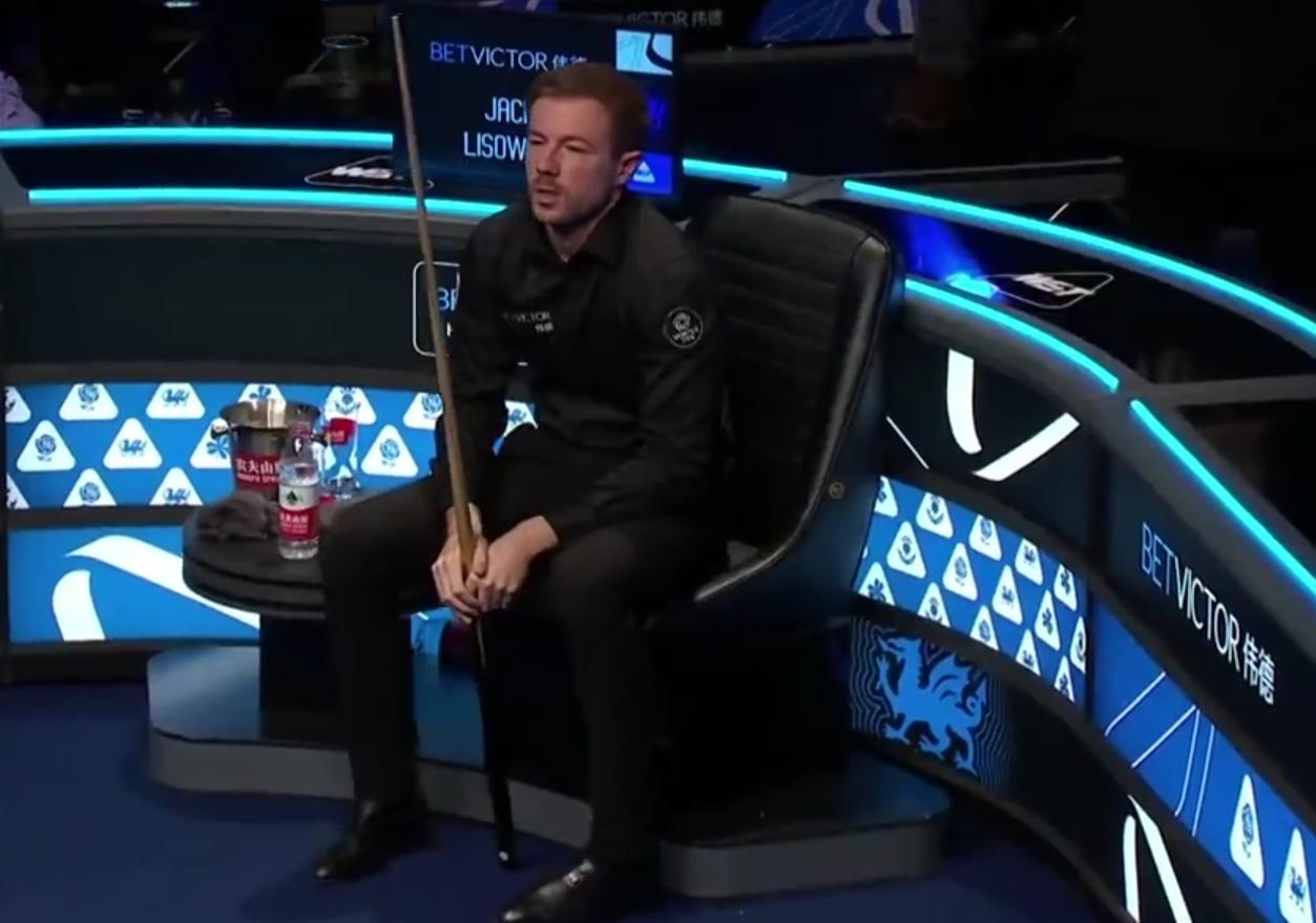 利索夫斯基5-2宾汉姆晋级威尔士公开赛四强！有望冲击本土系列赛15万英镑奖金
​