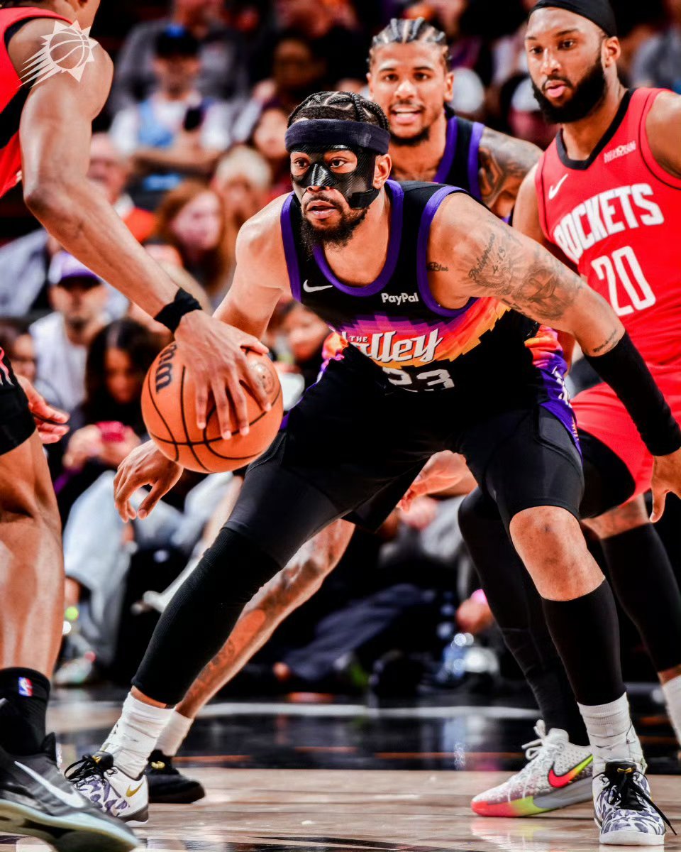 确实是球风相克，纵使首节有这过于梦幻的开局，也会在后面的比赛里原形毕露。自己的长