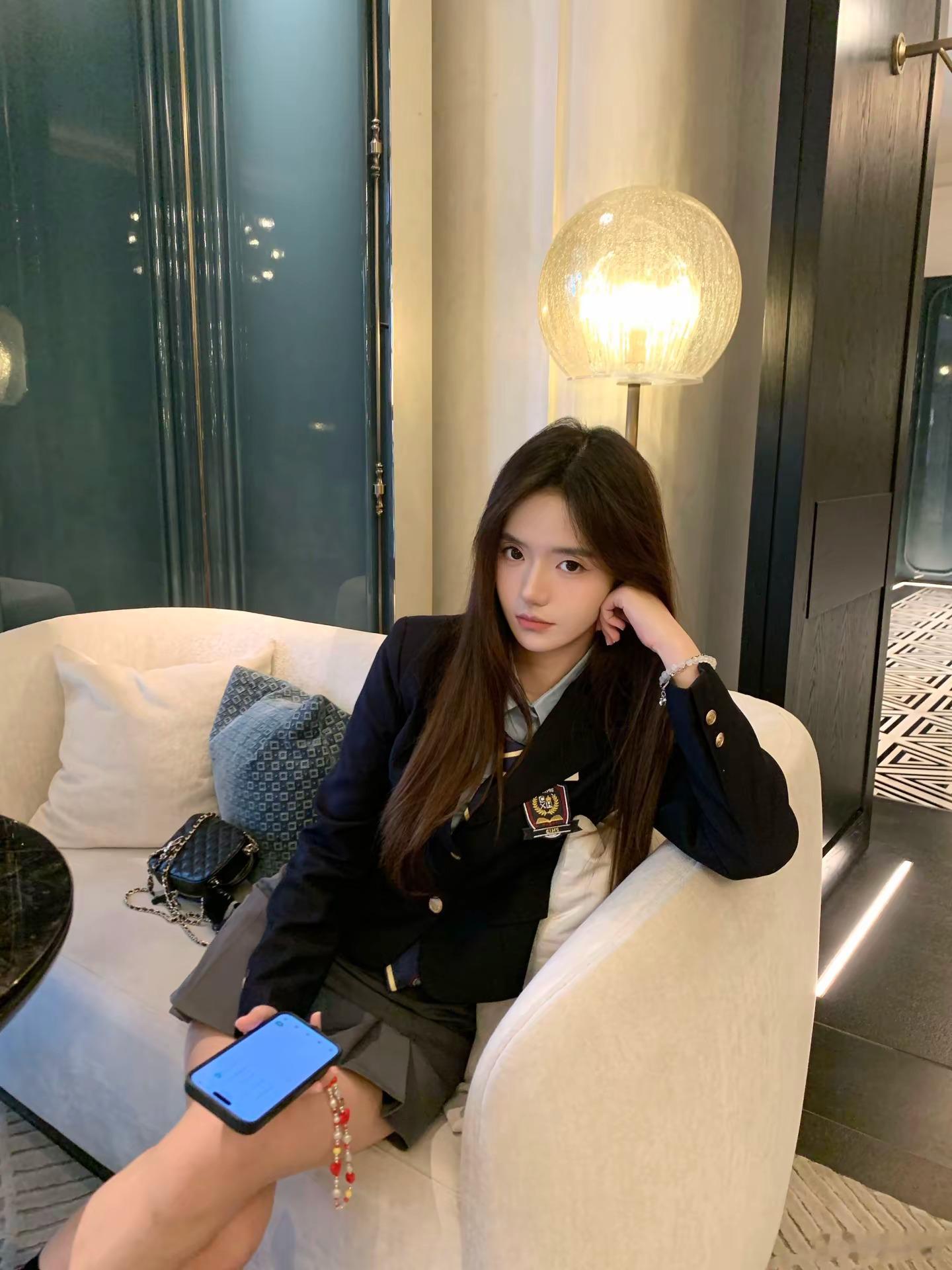 姜杉  你说的绝交 是绝对要和姐姐交往吗dy更新 