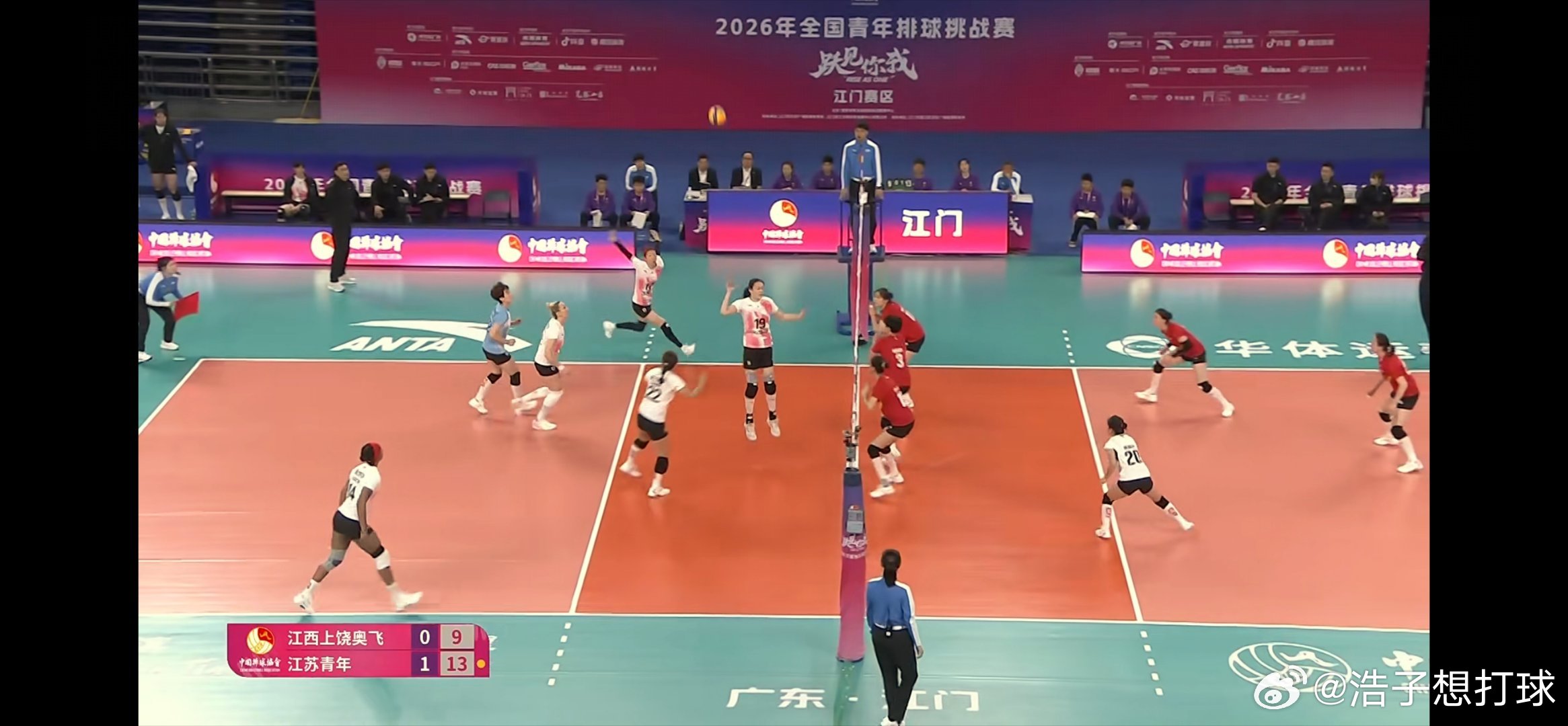 虽说江西女排是草台班子，但这比分是认真打的么… 