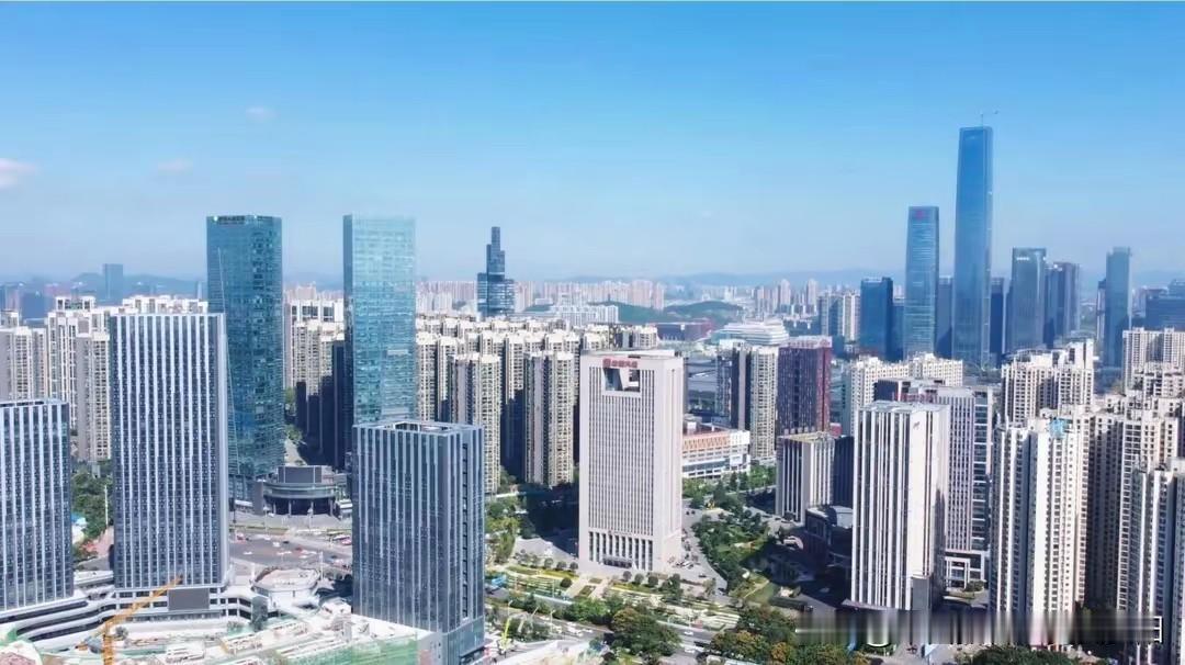 未来五年左右贵阳将有效缩短至重庆、成都、昆明距离


西南三省一市，贵阳作为西南