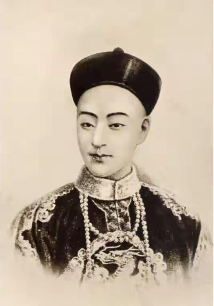 光绪临终前，得知继任者是3岁的溥仪，留下2句话让人潸然泪下。 · 光绪...