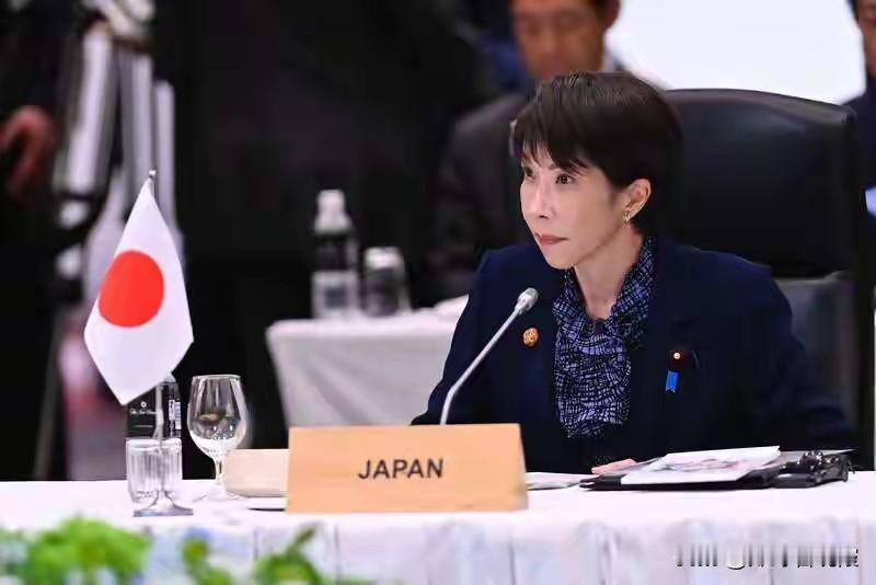 日本最新民调：高市内阁支持率下跌，六成受访者担心经济