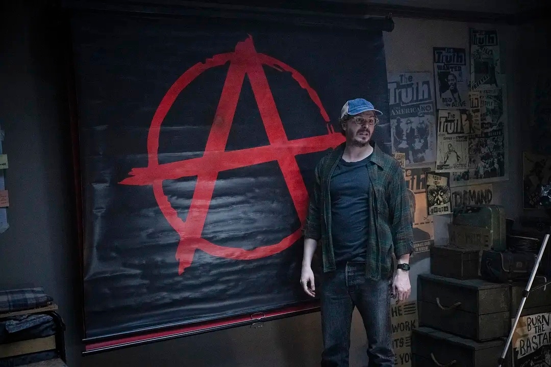 我的评分： 绝命逃亡三十天，竟然能赢十个亿，这样的大“买卖”确实让人心动不已，尽