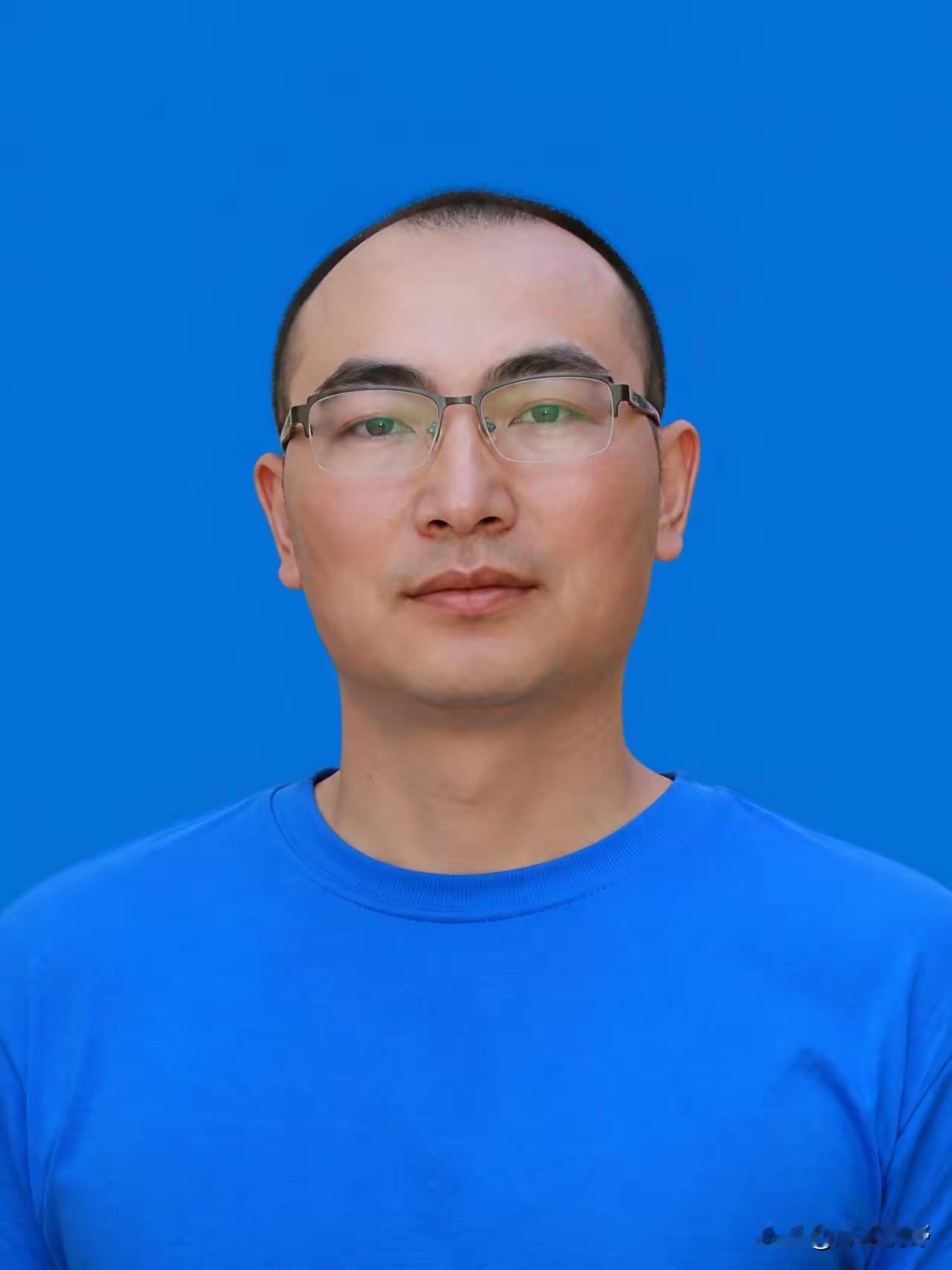 张开龙，男，汉族，1989年3月生，生前系山东省威海市文登区文登营镇东耩村村民。