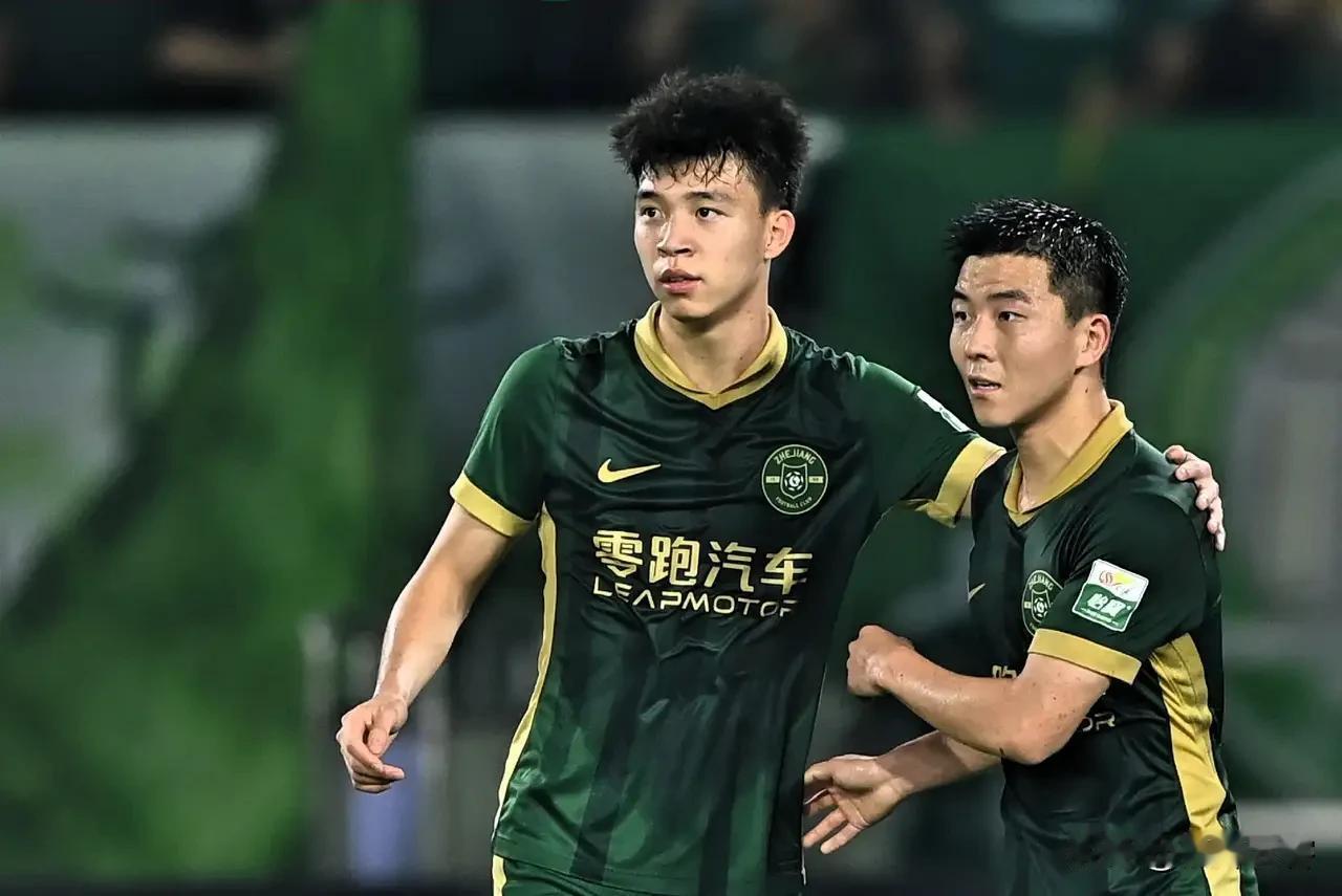 2025赛季中超浙江队进球队员分布，小将王钰栋打进11球成为球队最佳射手---