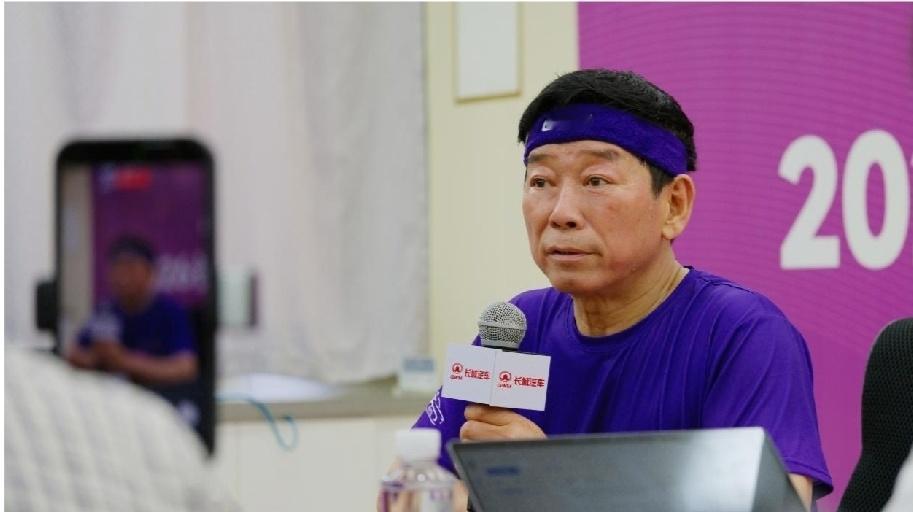 在烟火与钢铁中，魏建军6年长跑5 月 10 日，母亲节。保定徐水，长城汽车智慧工