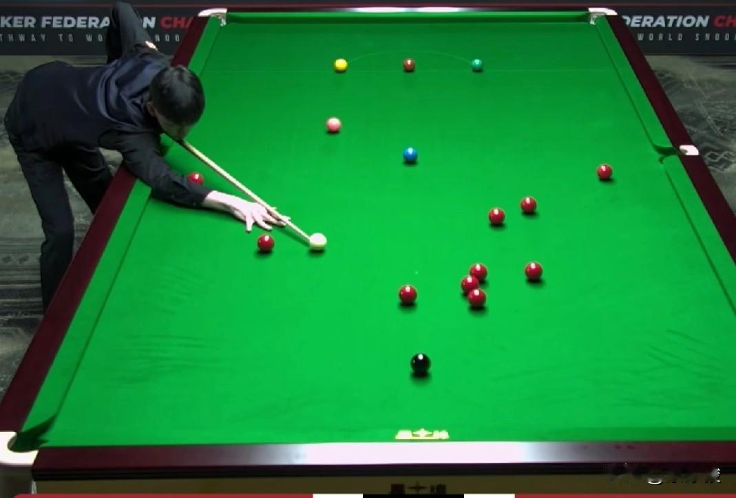 WSF锦标赛，今天王信伯与哈马德·米亚赫争夺冠军。冠军将获得一个职业席位。米亚赫