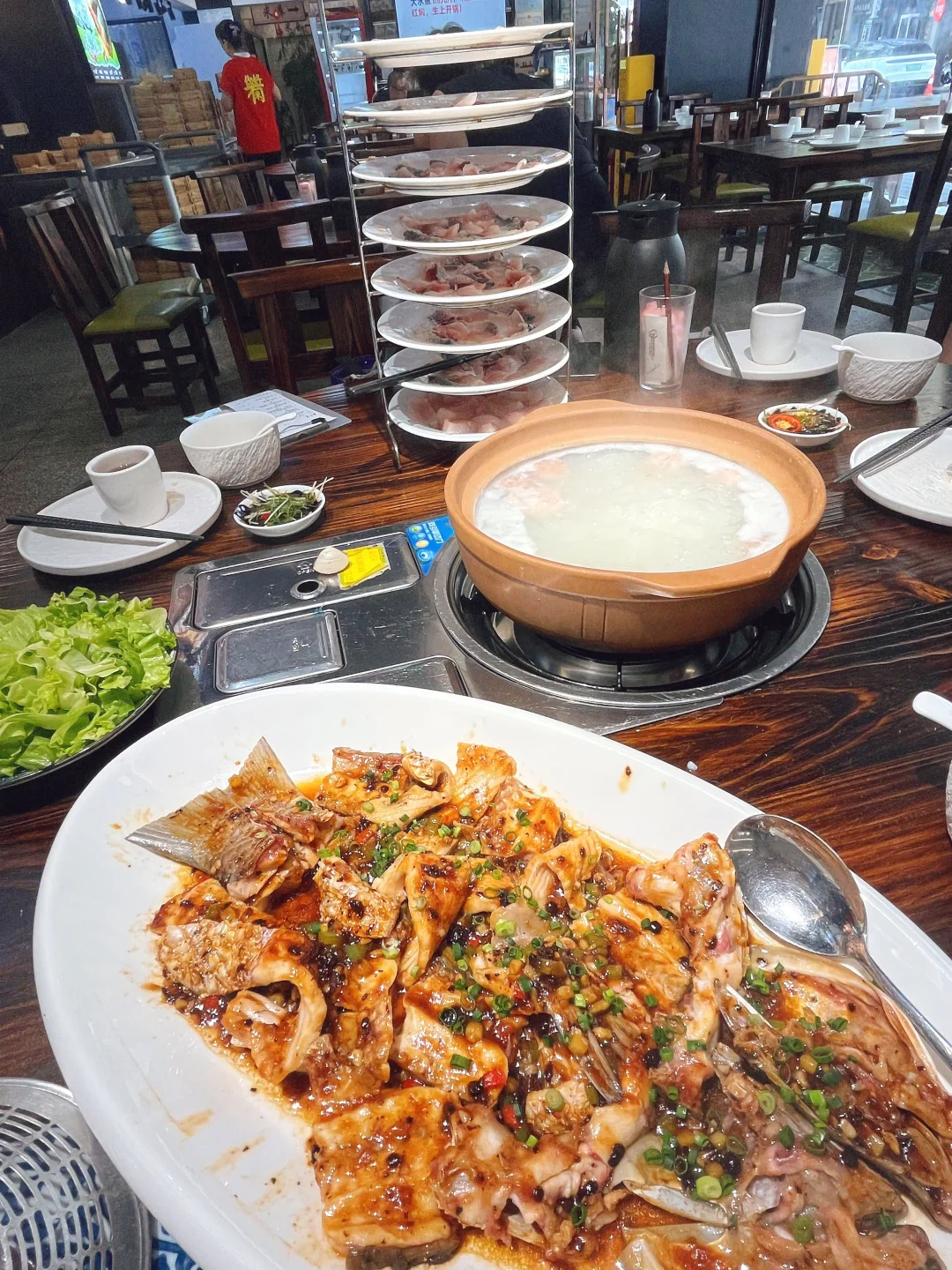 江南西这家顺德粥底活鱼套餐，性价比挺高