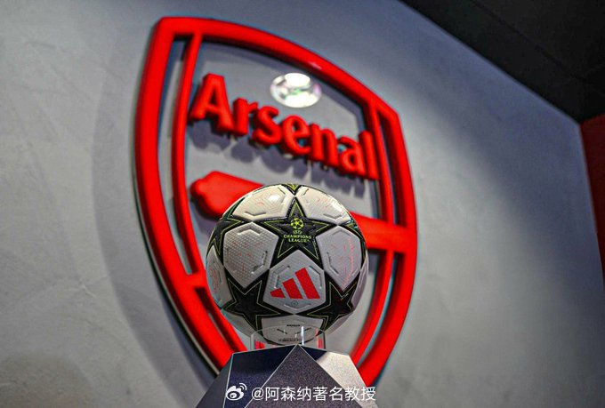 阿森纳阿森纳著名教授《每日电讯报》透露，阿森纳已经连续七年出现亏损。上赛季的财务