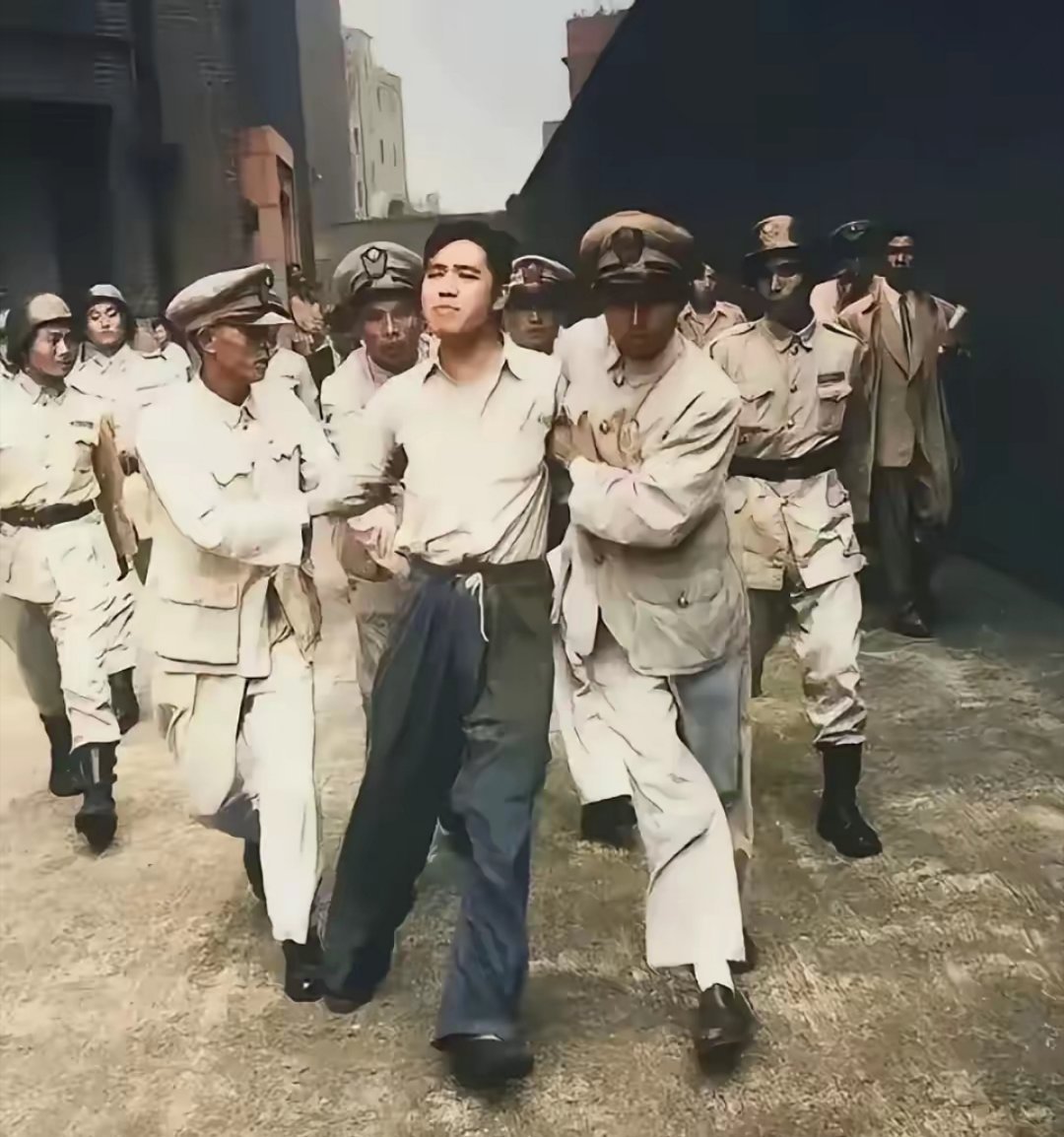 1948年9月，因叛徒出卖，烈士王孝和在提篮桥刑场就义。铭记历史 