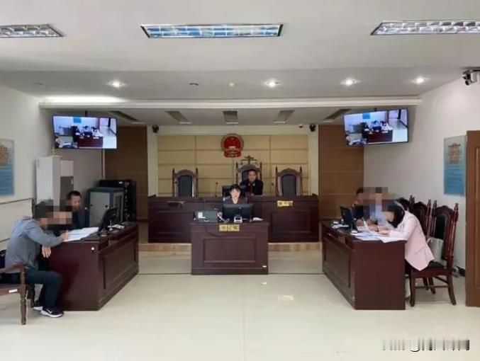 邻里噪音矛盾升级，女子用震楼器反击反被诉！
近日，浙江舟山一桩邻里纠纷案引发了广