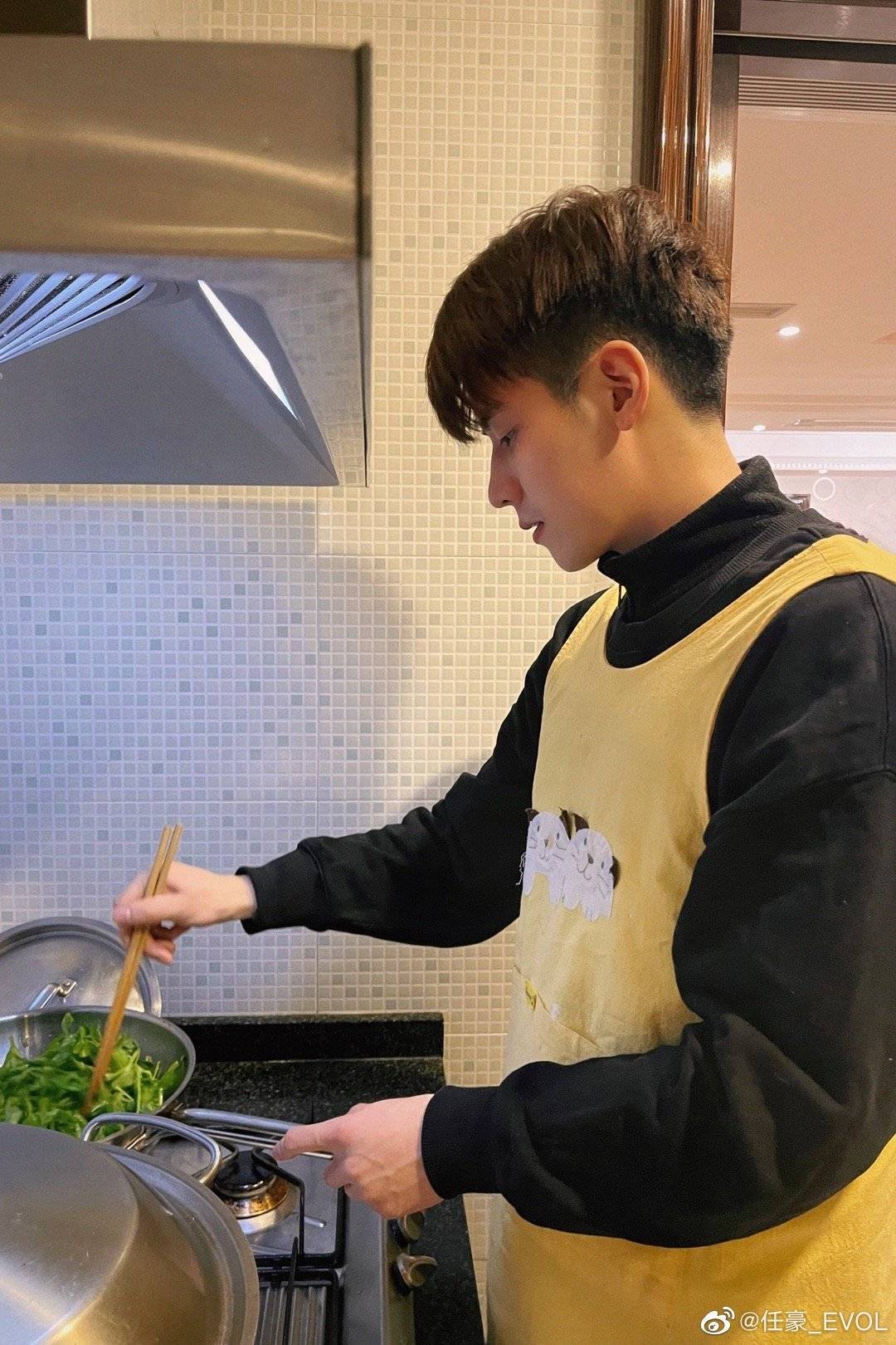 看到哥哥就想原谅全世界