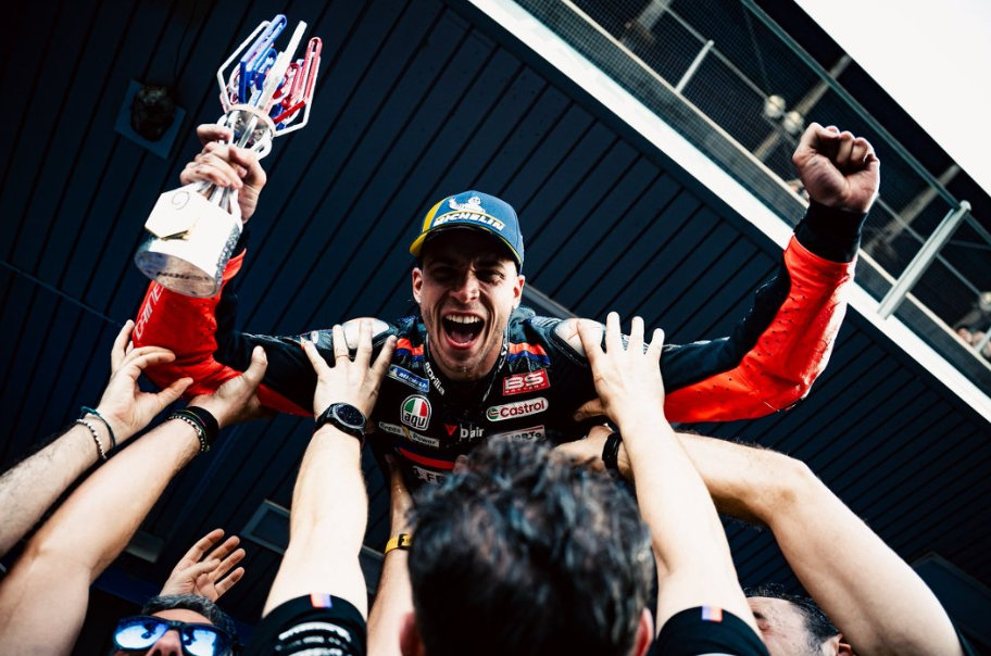 车市热门 Aprilia一举包揽MotoGP泰国站前五中的四个席位，创下车队历史