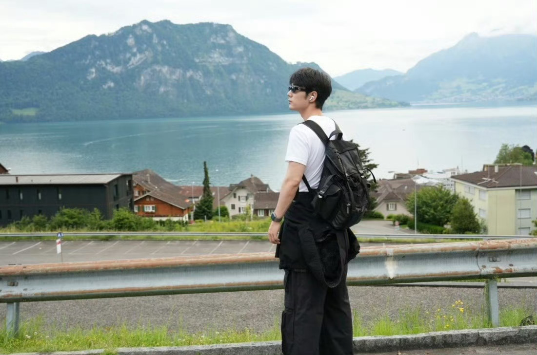博君一肖肖肖旅行照
