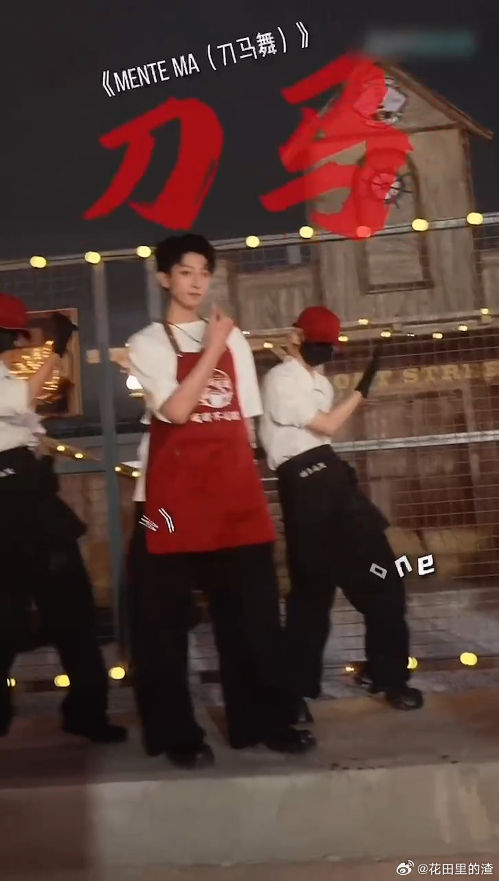 2025我的电子榨菜压缩包 Jiaber吴伯滔打造的年度神作太顶了！5分钟高密度