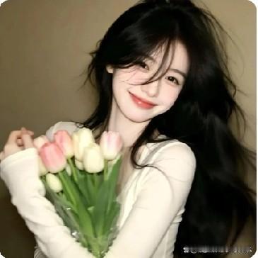 记得刚用微信支付的时候，还没二维码，大多用红包的形式支付，哪怕是几块钱，也要加个