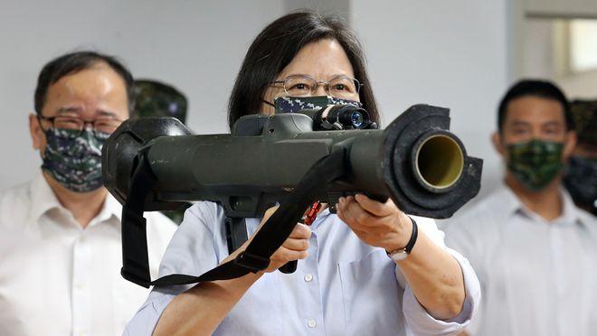 为何蔡英文这个“台独头目”这么嚣张？她的底气来自于哪里？除了美日外，台独势力是蔡