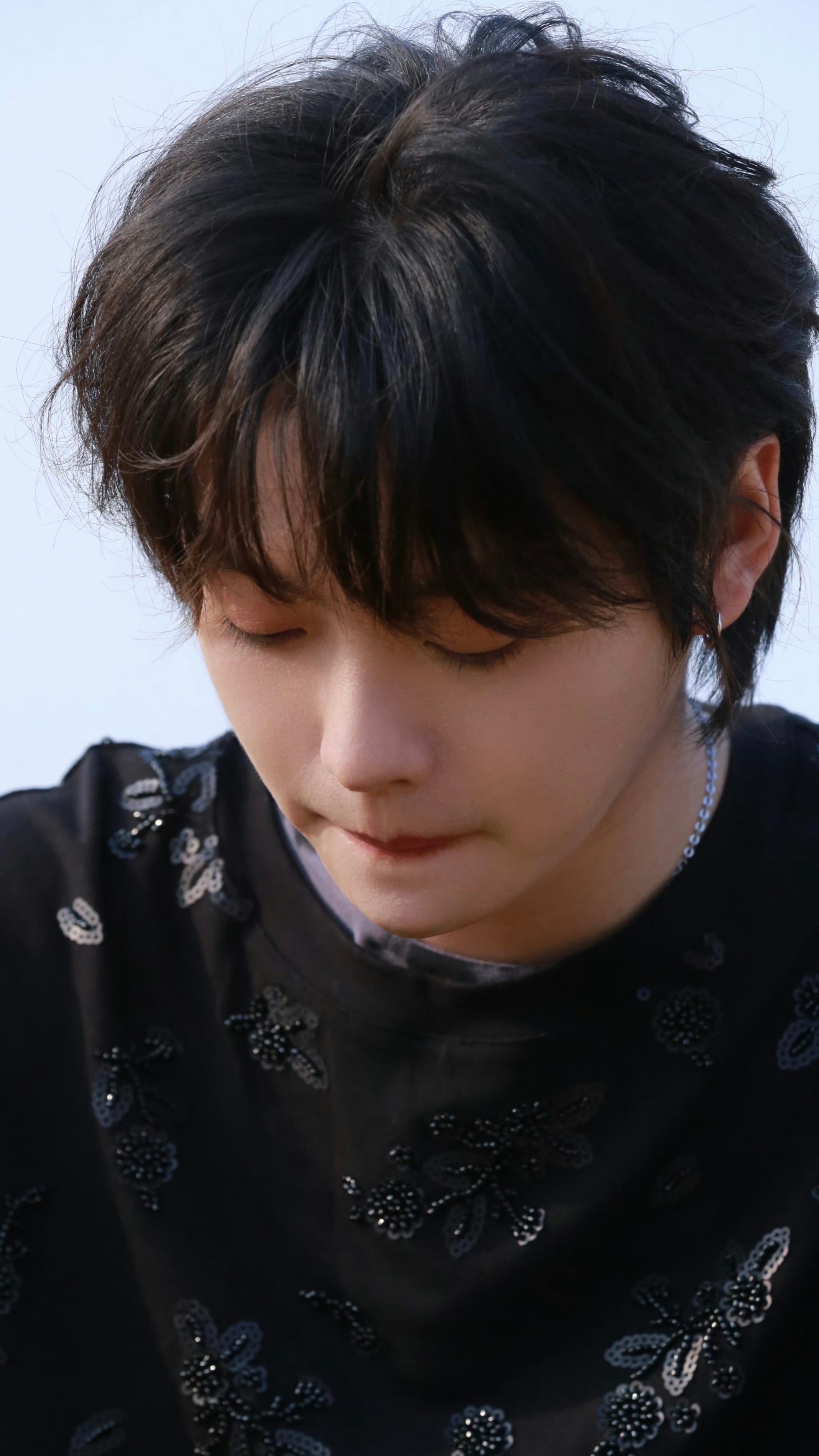 四月初始，佳期如许肖宇梁肖宇梁壁纸