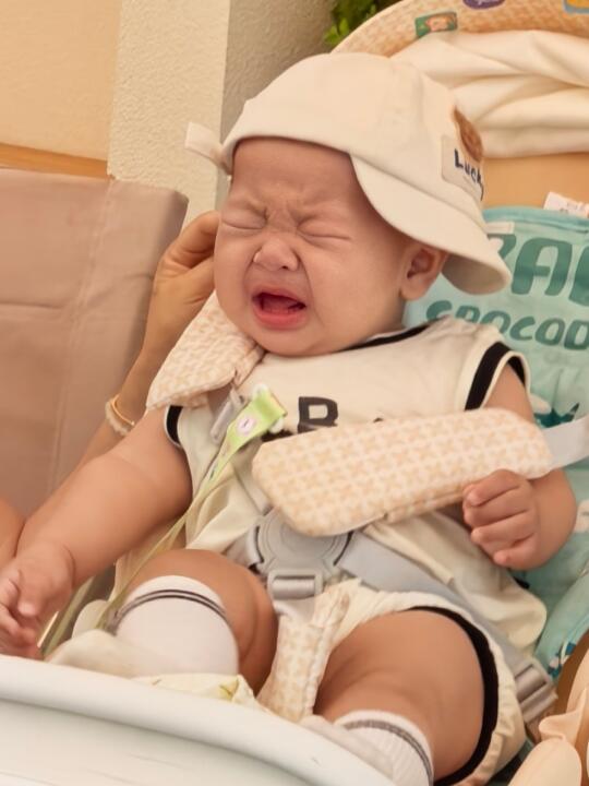 (ㅍ_ㅍ)谁家有儿童房借我儿子玩玩？？？