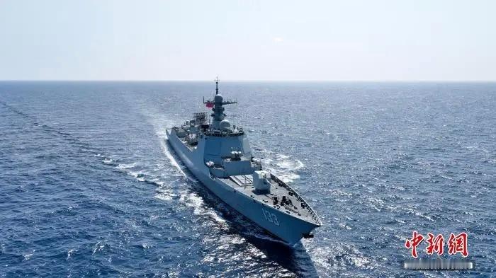 几年来，包头舰不断提升个人、模块和单舰训练水平，他们以俄乌冲突、伊以冲突等为镜鉴