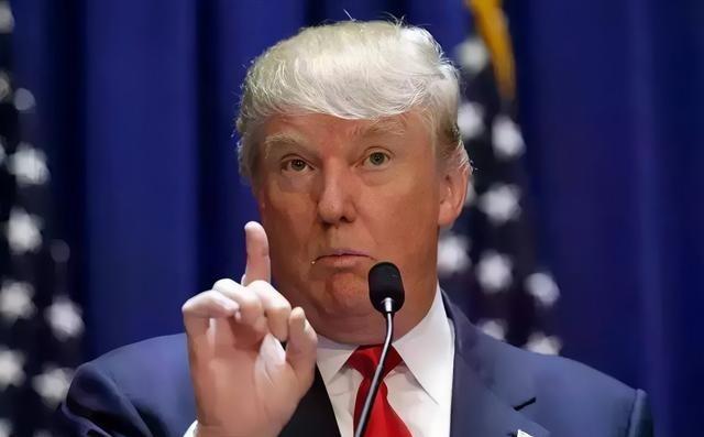 美国历任总统中，基本上没有出现昏君，暴君，以及有各种怪癖的人，比如好色，炼丹，比