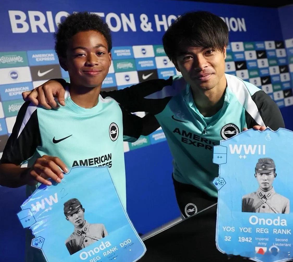 三笘薰拒道歉！布莱顿假道歉！中国球迷协会怒了：停更 提4大要求因手持二战战犯的照