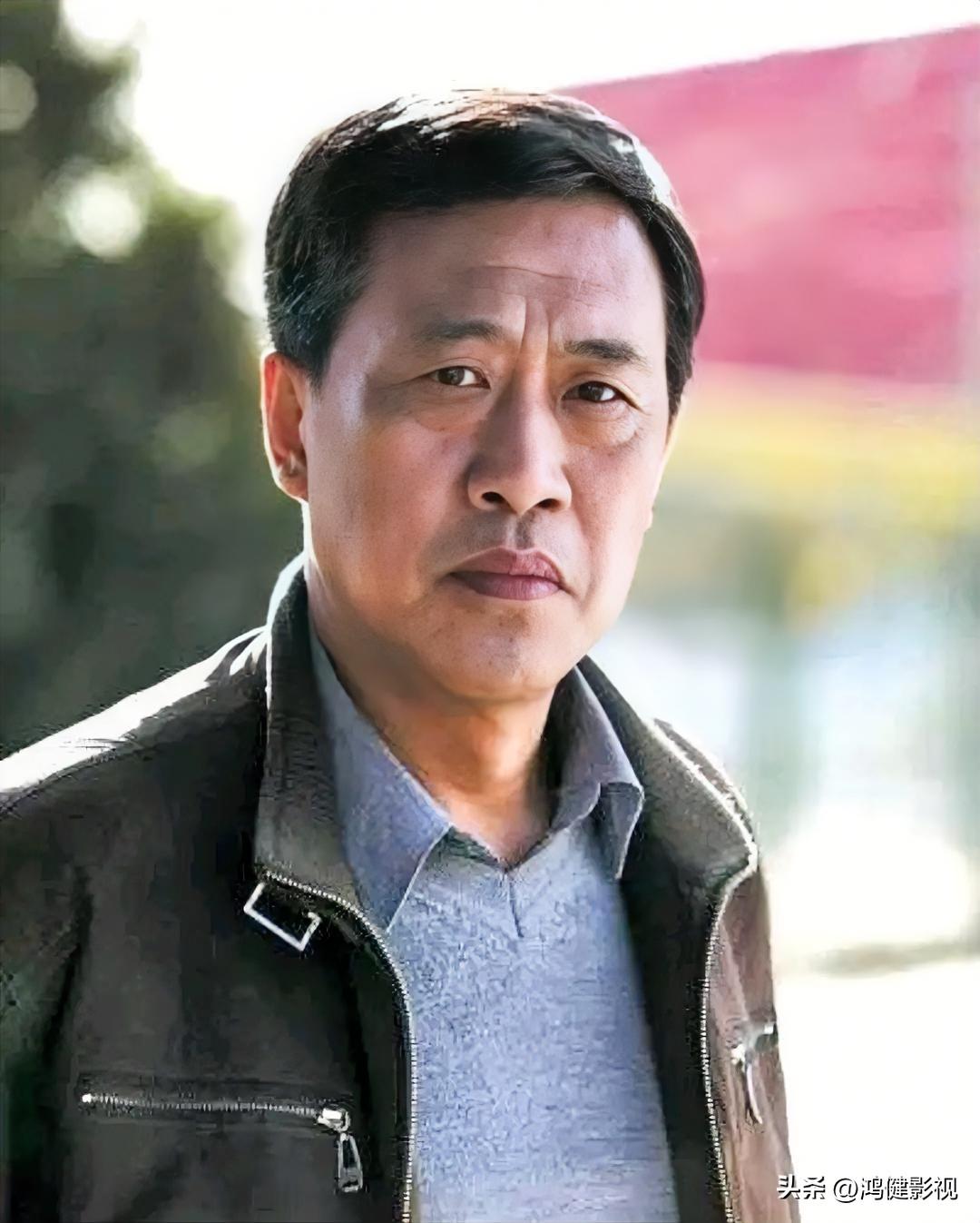 大家还记得这位男演员吗？
没想到他已去世6年了，土生土长的吉林长春人，毕业于吉林