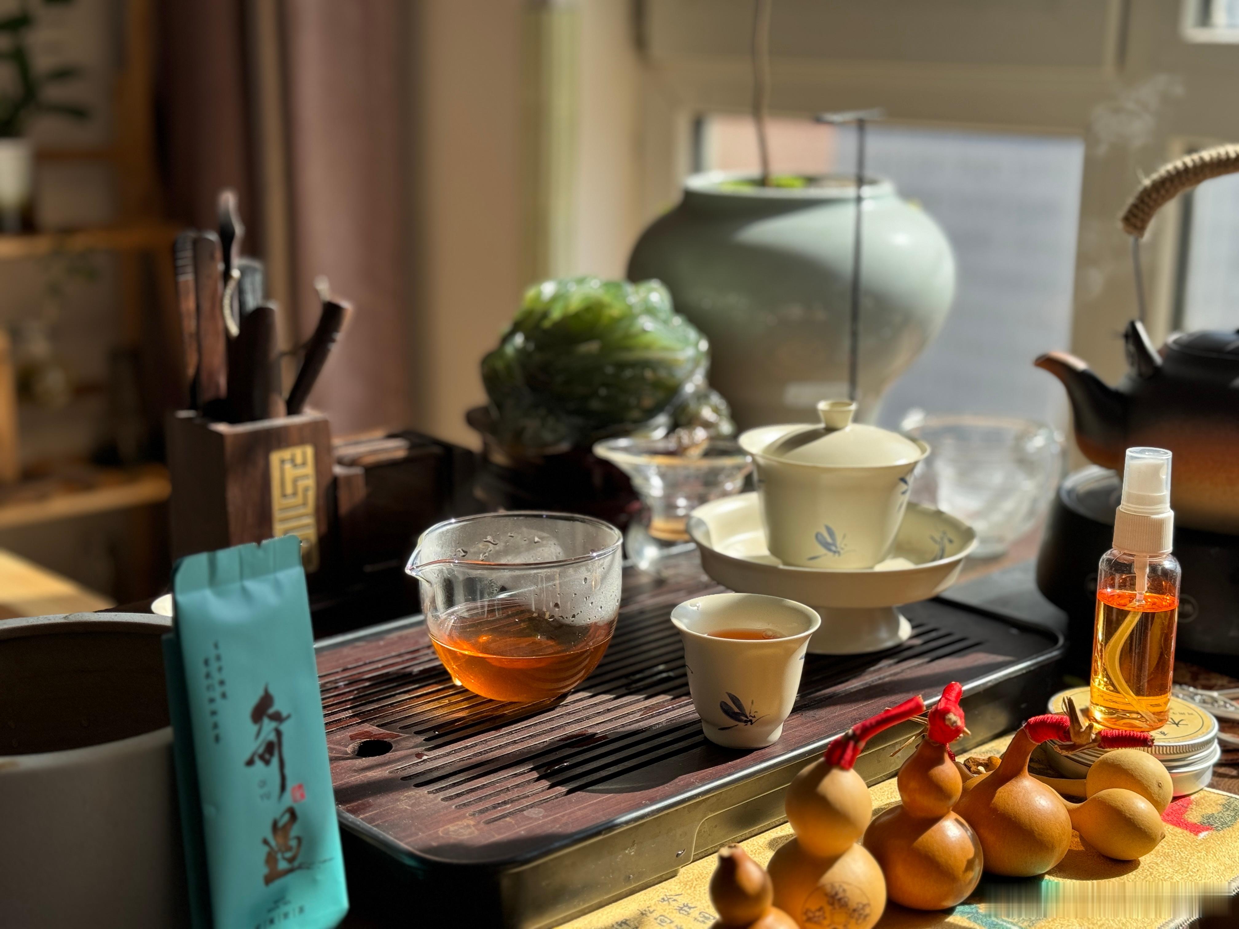人生一世，草木一秋浮生若梦，唯茶解忧#茶[超话]##茶道[超话]##日常[超话]