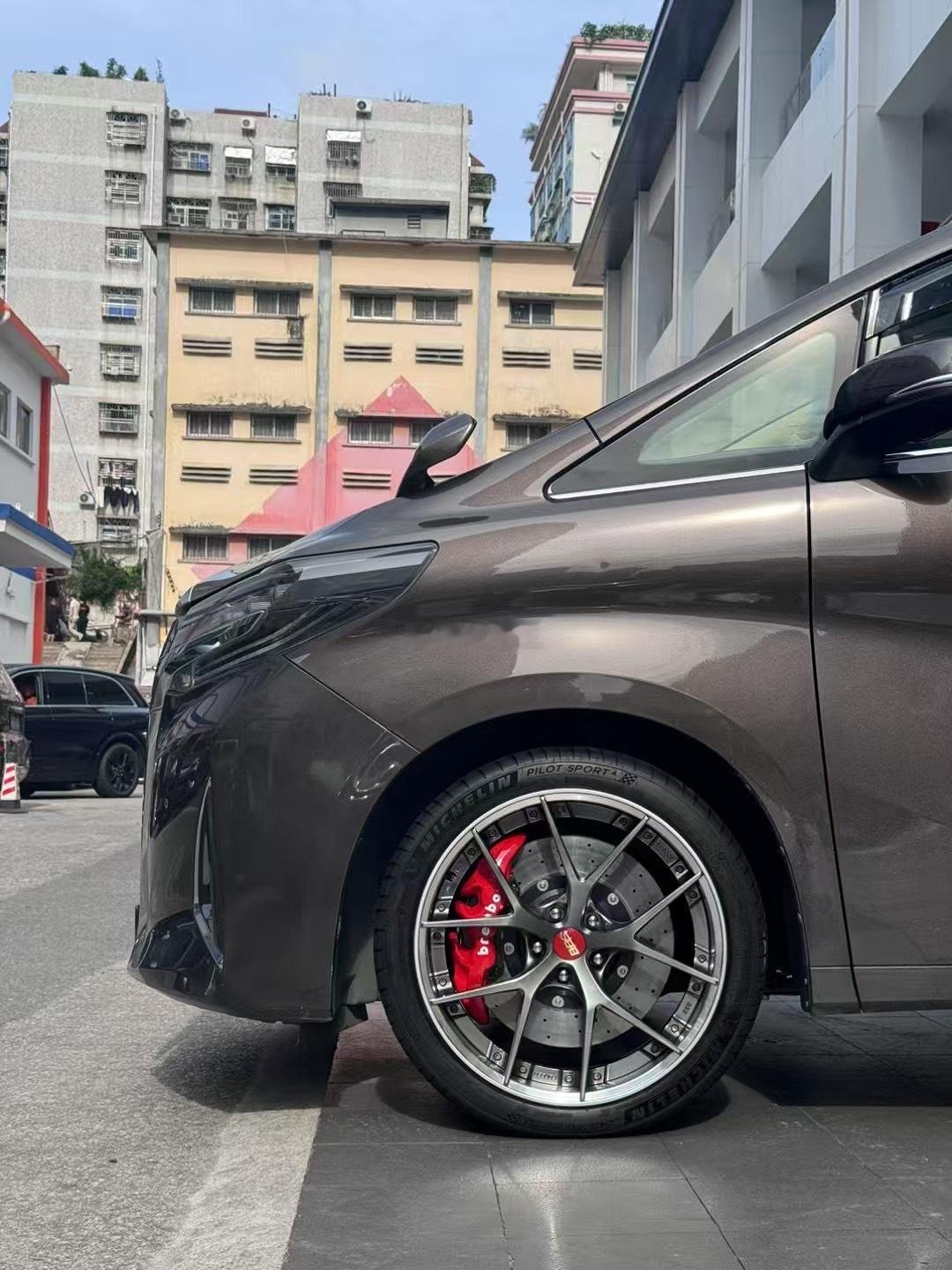 埃尔法 20寸BBS RIS 上车[作揖]搭配米其林轮胎，科吉动平衡 ​​​