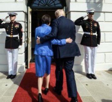 欢迎入住情侣酒店