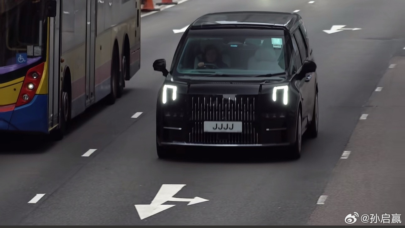 现在看香港的汽车街拍视频，别有一番体会，出现最多的是国产新势力品牌。这其中出镜最