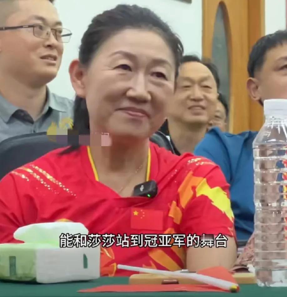 陈梦妈妈格局很大！
8月4日，陈梦妈妈突然引发了热议，起因是在陈梦夺冠以后有记者