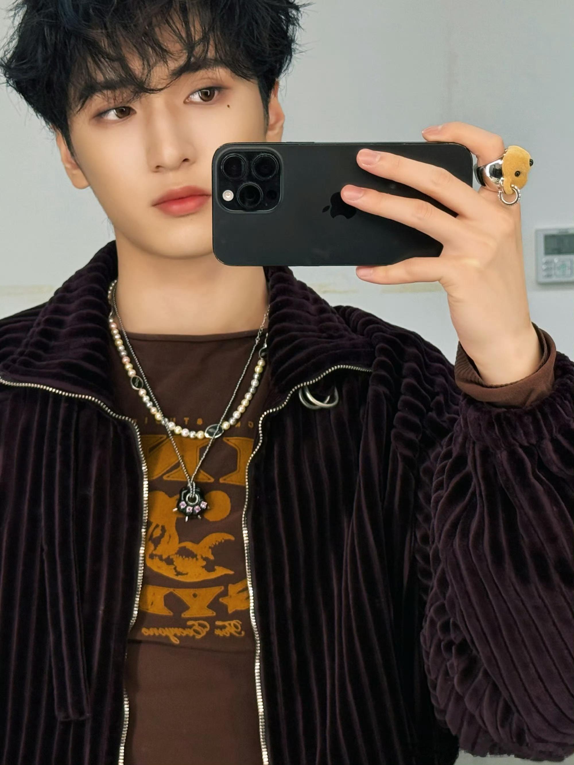 严浩翔 × 新说唱2025 in Acne Studios F/W 2025 &