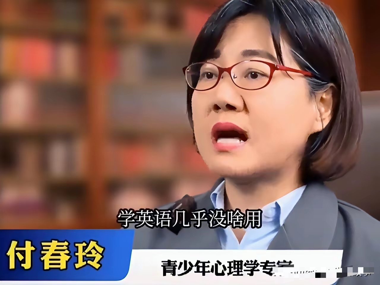 专家建议取消英语的主科地位，高考满分150分的设置根本不合理，因为对于大多数人来