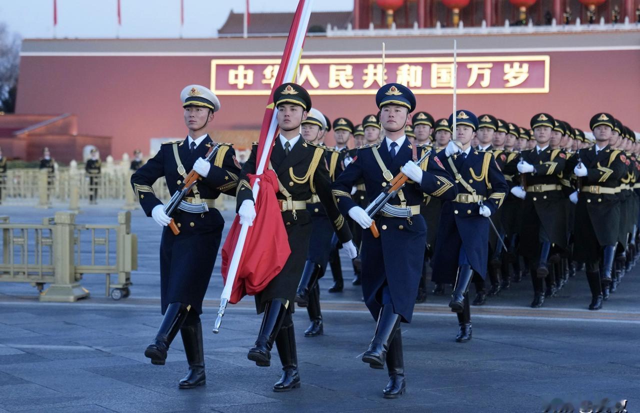 解放军演习期间，台湾高层聚餐风波，解放军在演习，台湾这边，高层还在聚餐，都在议论