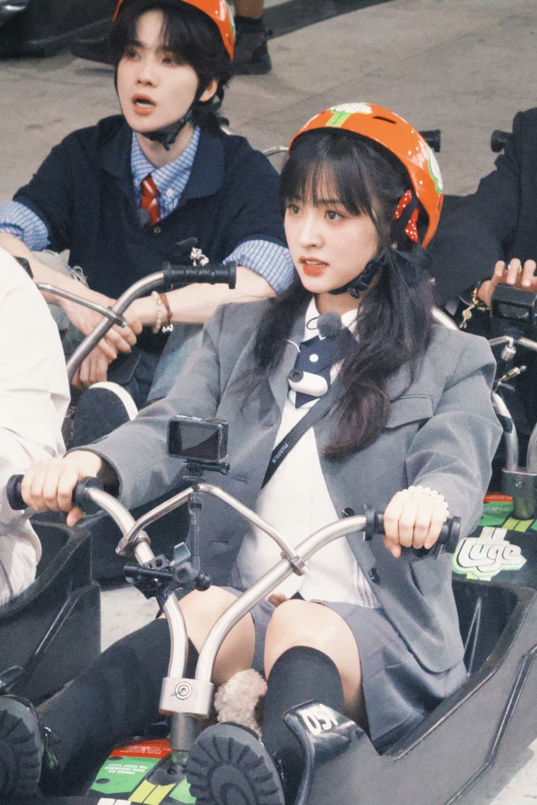 沈月甜妹双马尾造型[送花花] ​​​