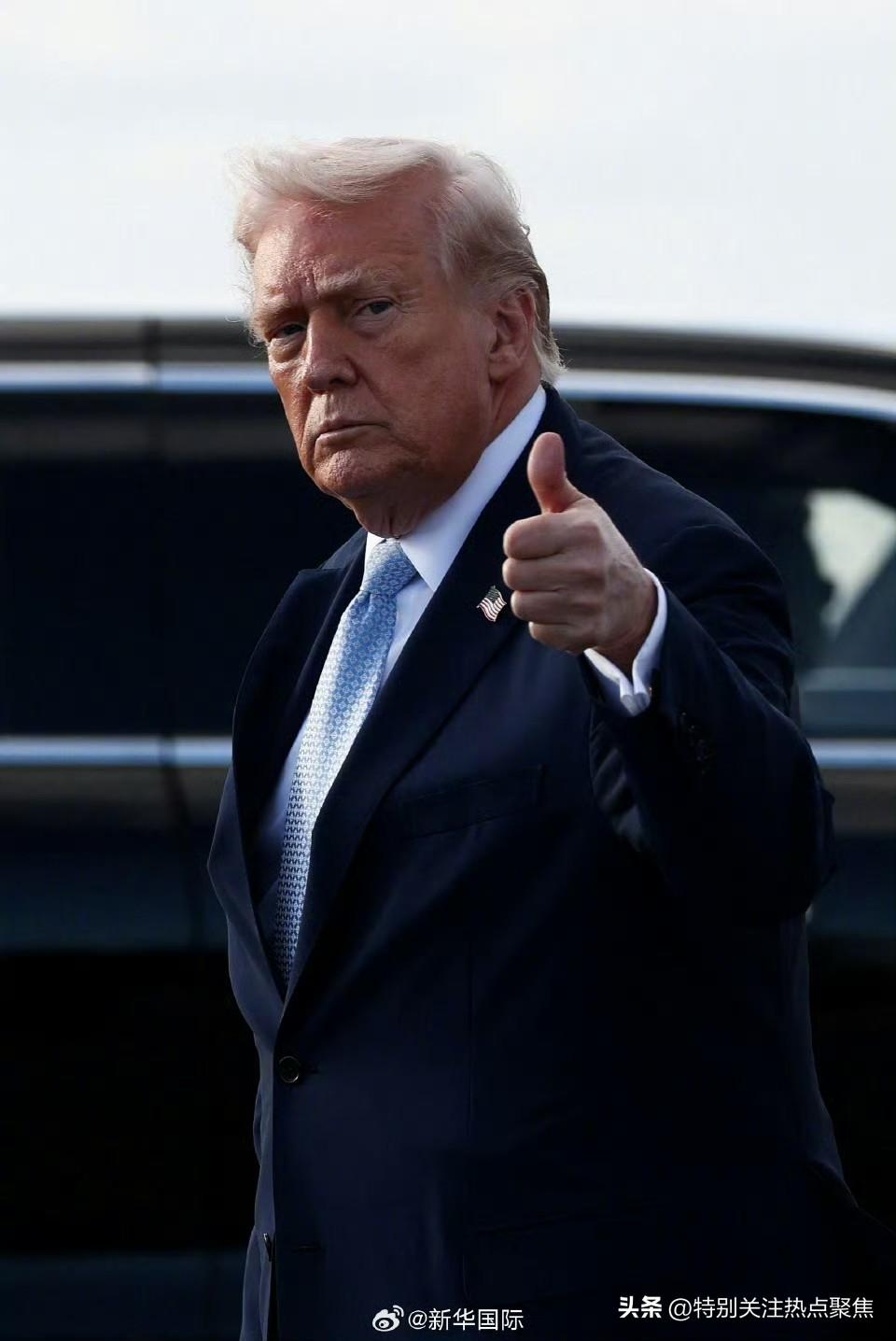 特朗普宣称美伊已达成协议要点
然而伊朗方面坚决否认存在任何对话。
瞧瞧血洗的股市